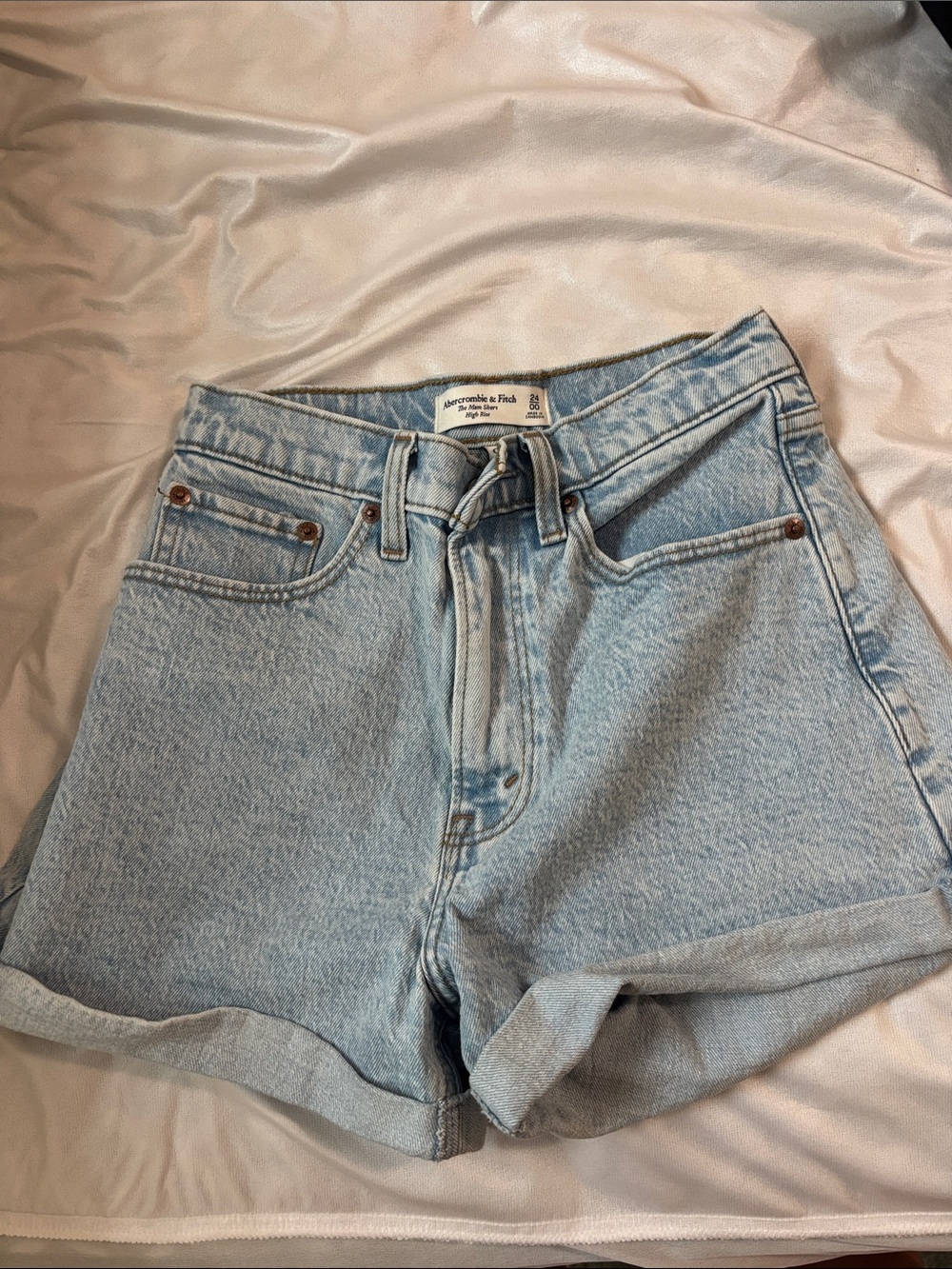 Abercrombie & Fitch Light Wash Rolled Hem Denim Shorts